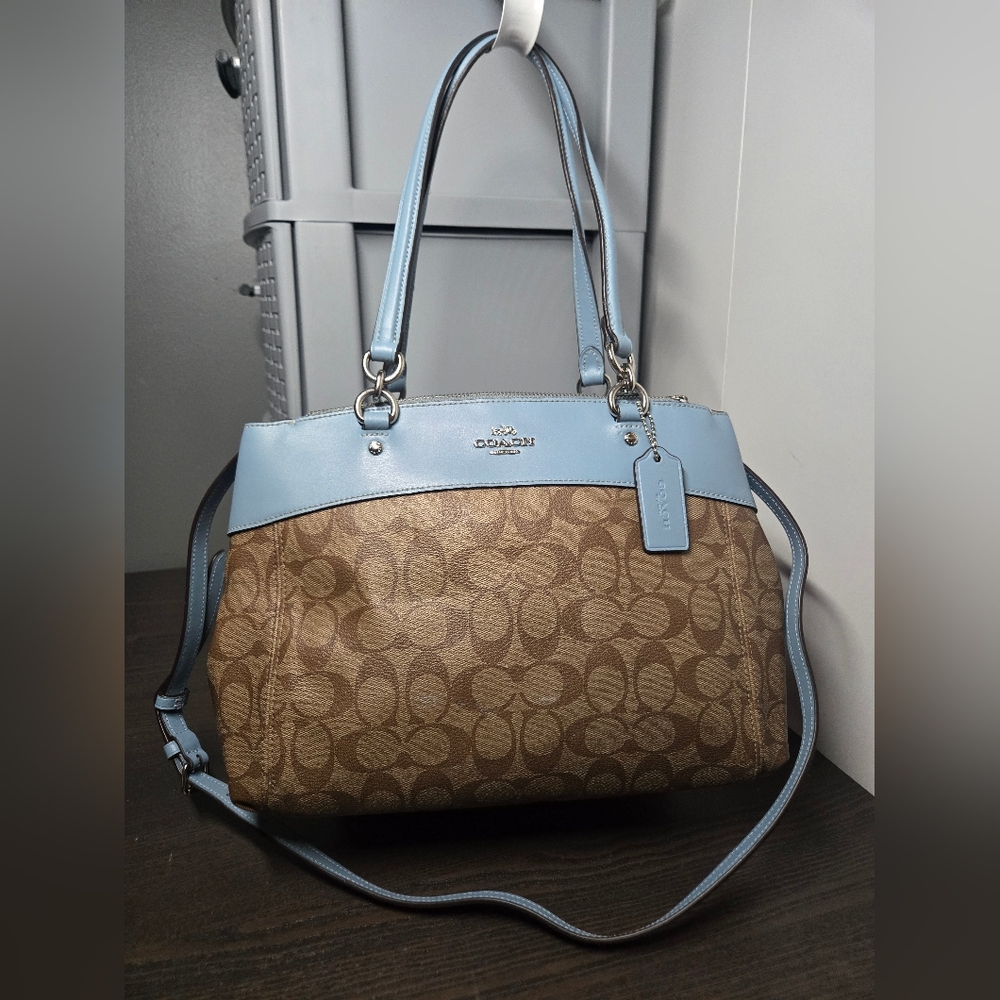 Coach Stylish Two-Tone Shoulder Bag in Light Brown and Powder Blue